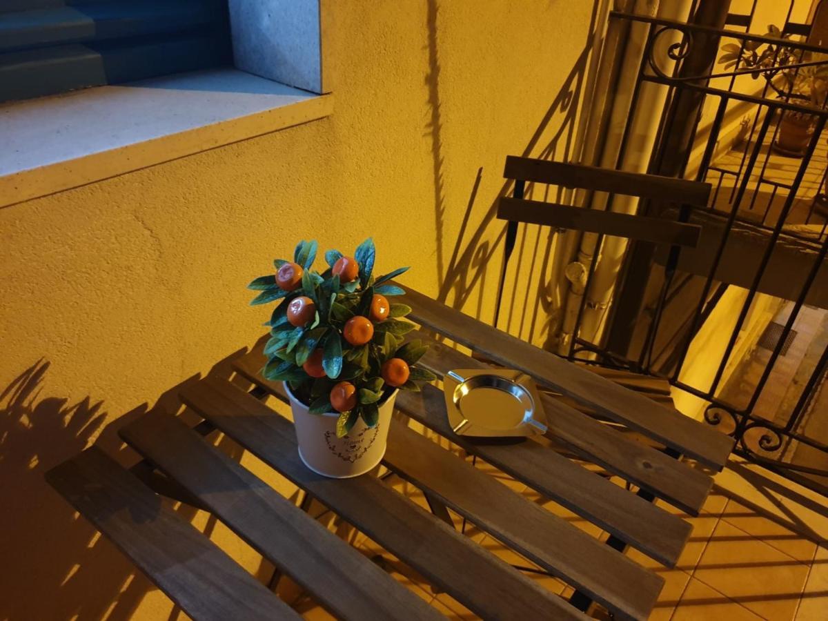 Chiara Naxos Apartment Джардини Наксос Екстериор снимка