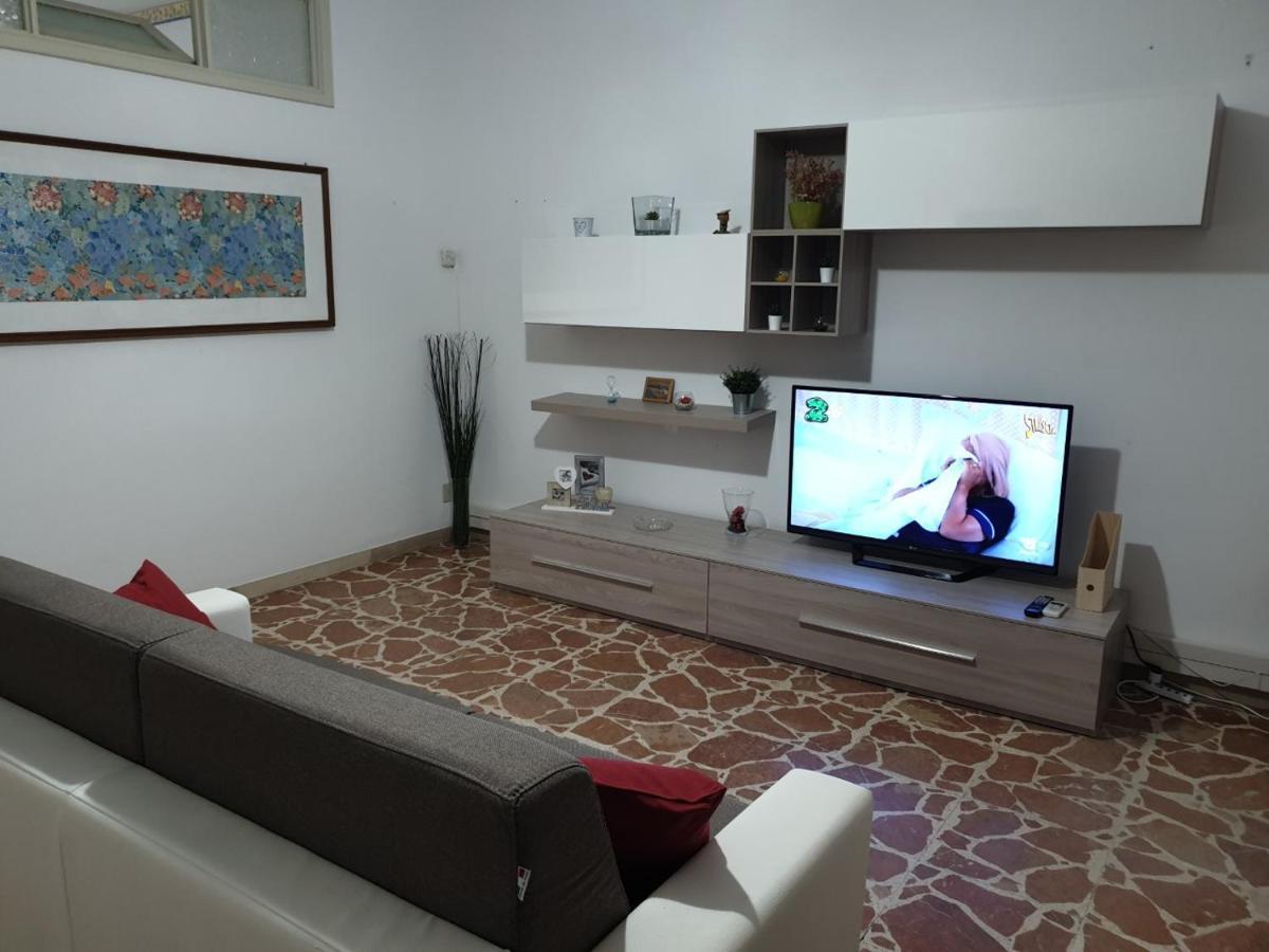 Chiara Naxos Apartment Джардини Наксос Екстериор снимка